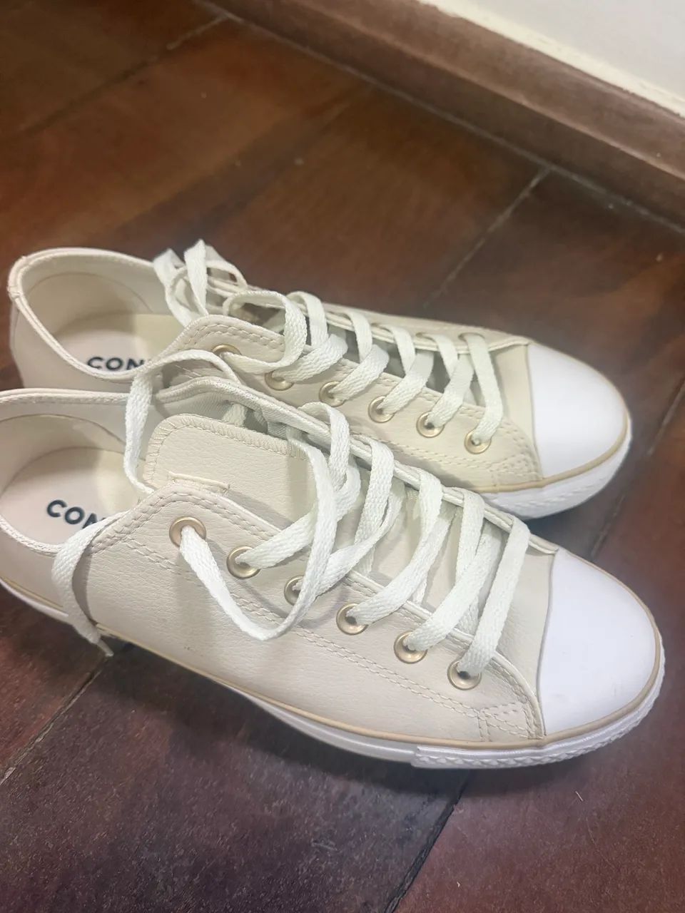 2 tênis Converse 