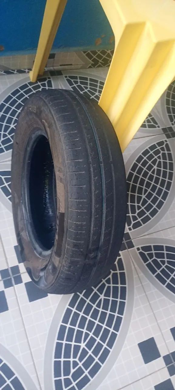 Pneu meia vida Aro 13 175/75  - Foto 3