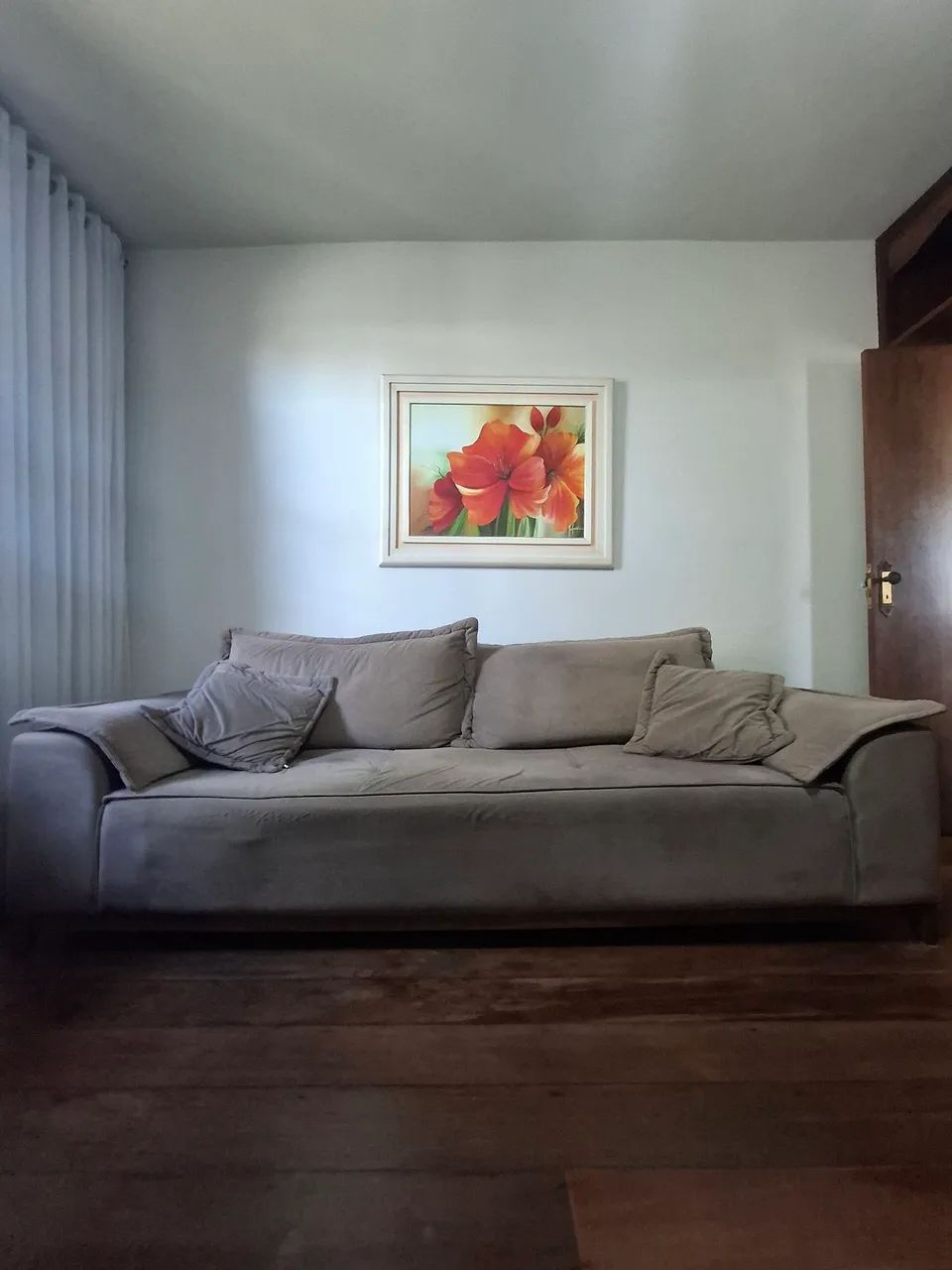 Sofa 4 lugares Madeira Maciça 