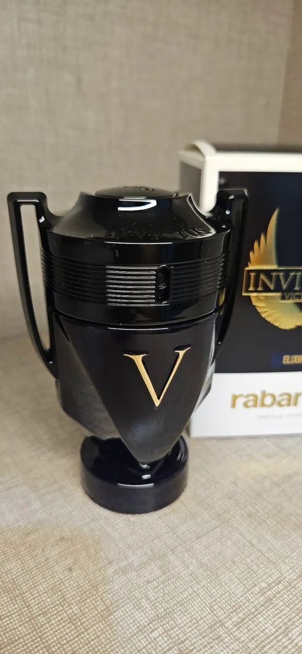 Invictus Victory Elixir Parfum Intense 100ml - Rabanne - Foto 2