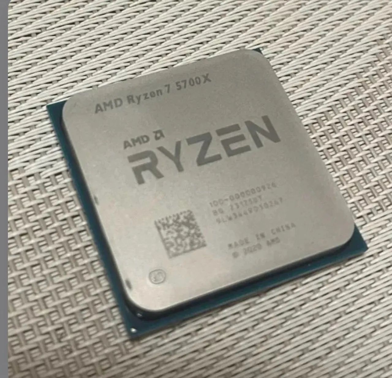 Ryzen 7 5700x