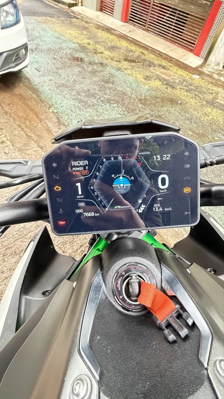 Z 900 2026 - Foto 4