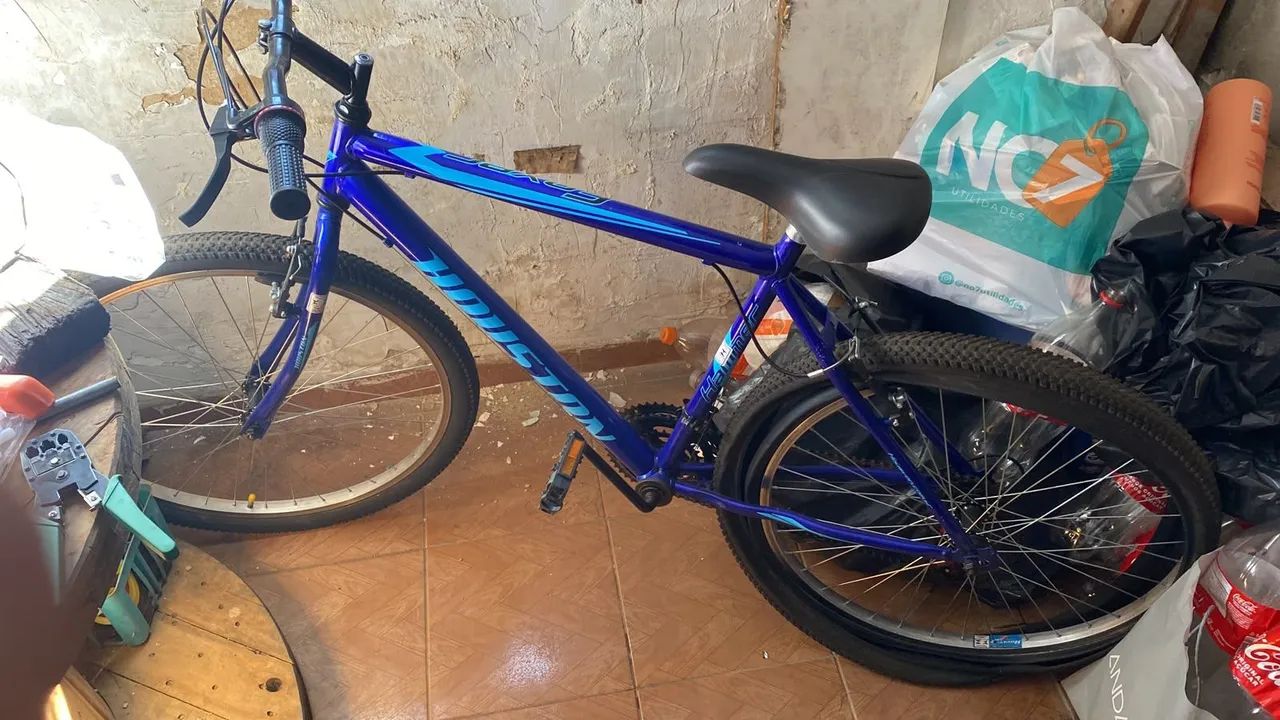 Vende-se Bicicleta Aro 26  - Foto 2