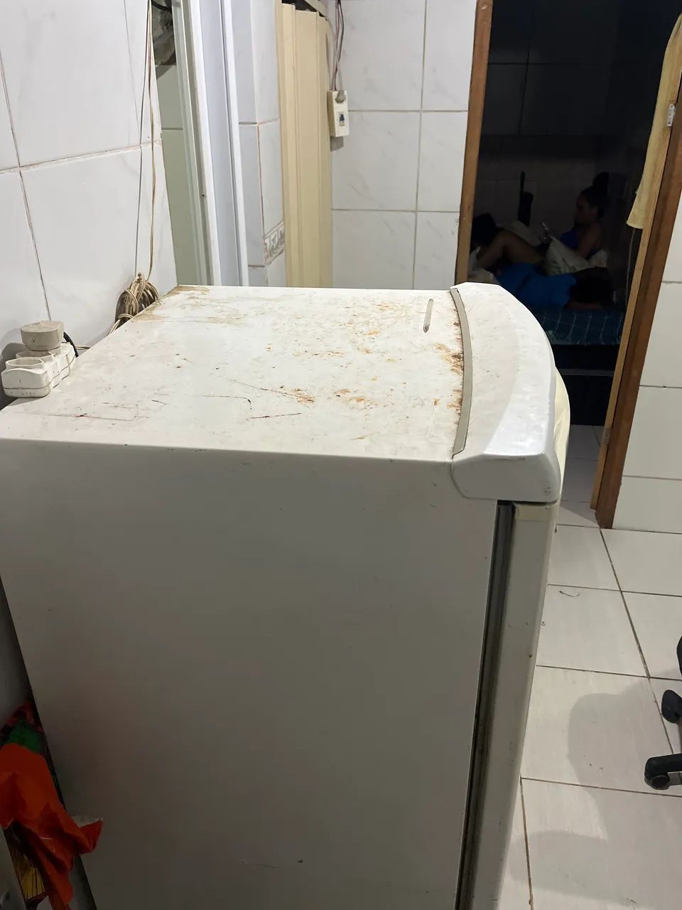 Freezer vertical 484591943099371523