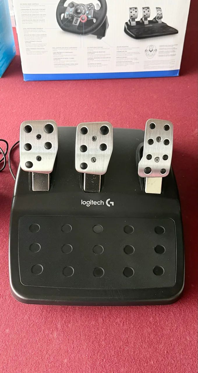 Volante Logitech g29 + câmbio Logitech  - Foto 5
