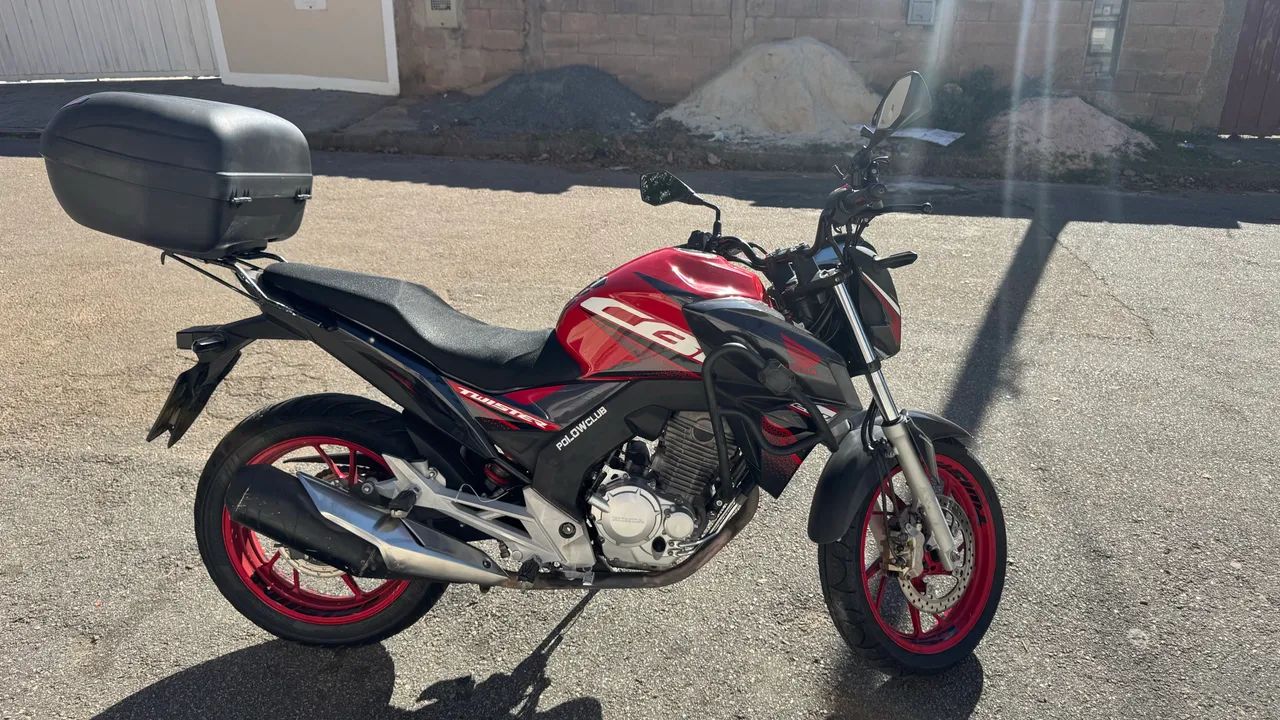 Cb 250 Twister 2020