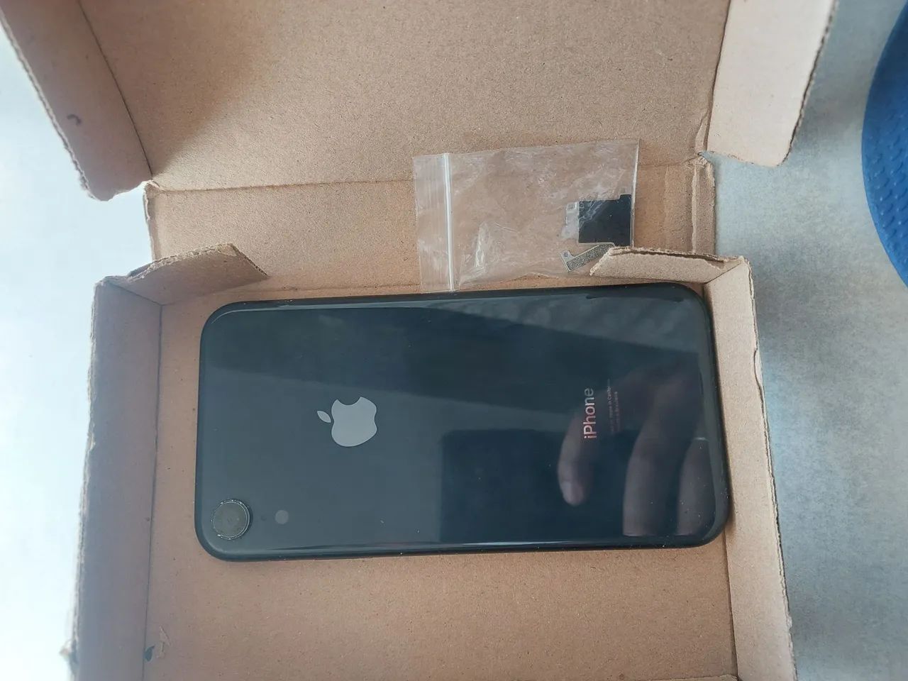 Carcaça iPhone xr botões flex e bateria 