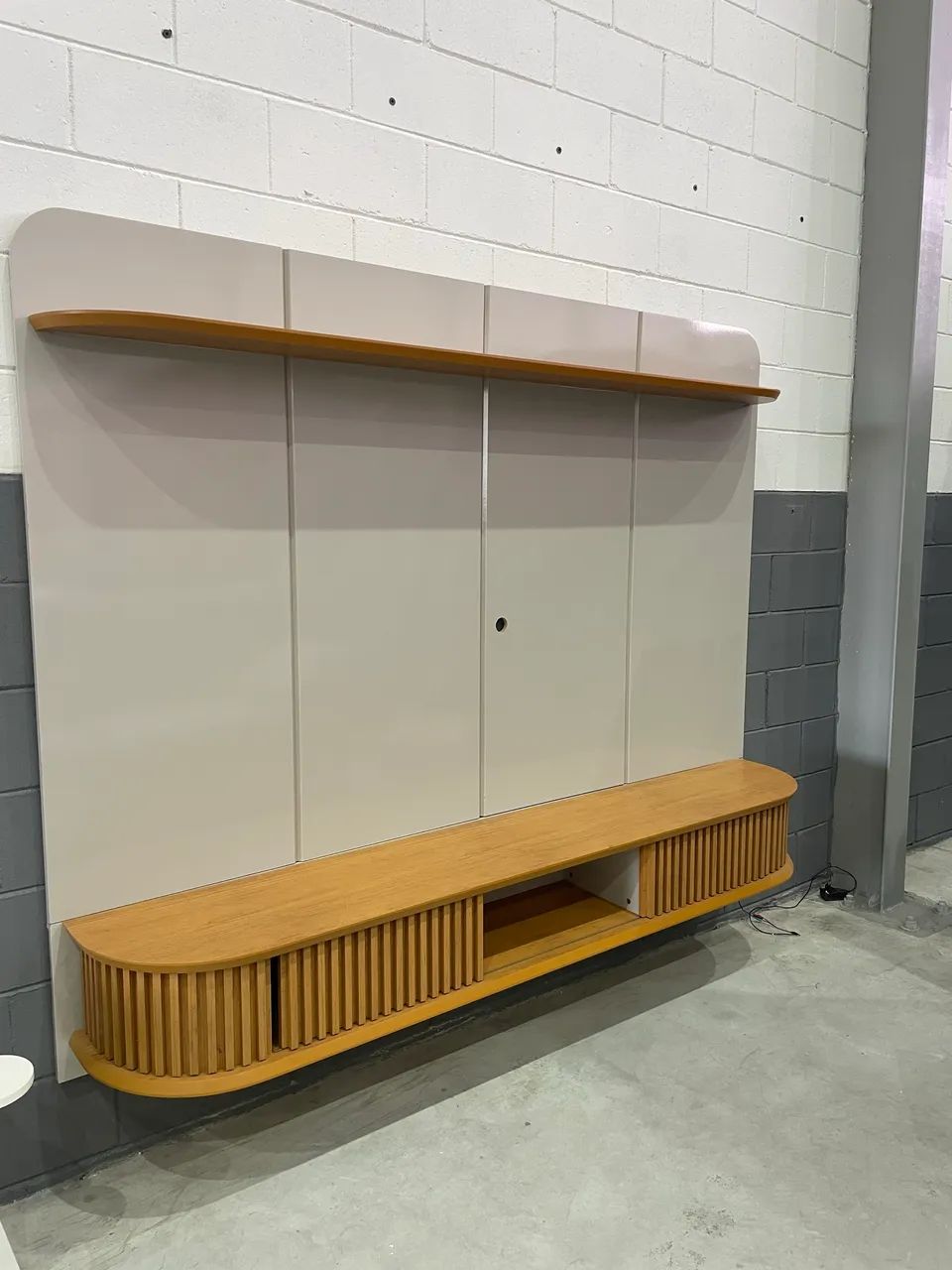 Painel Capri De 2,00 Metros OFERTA ÚLTIMA PEÇA 