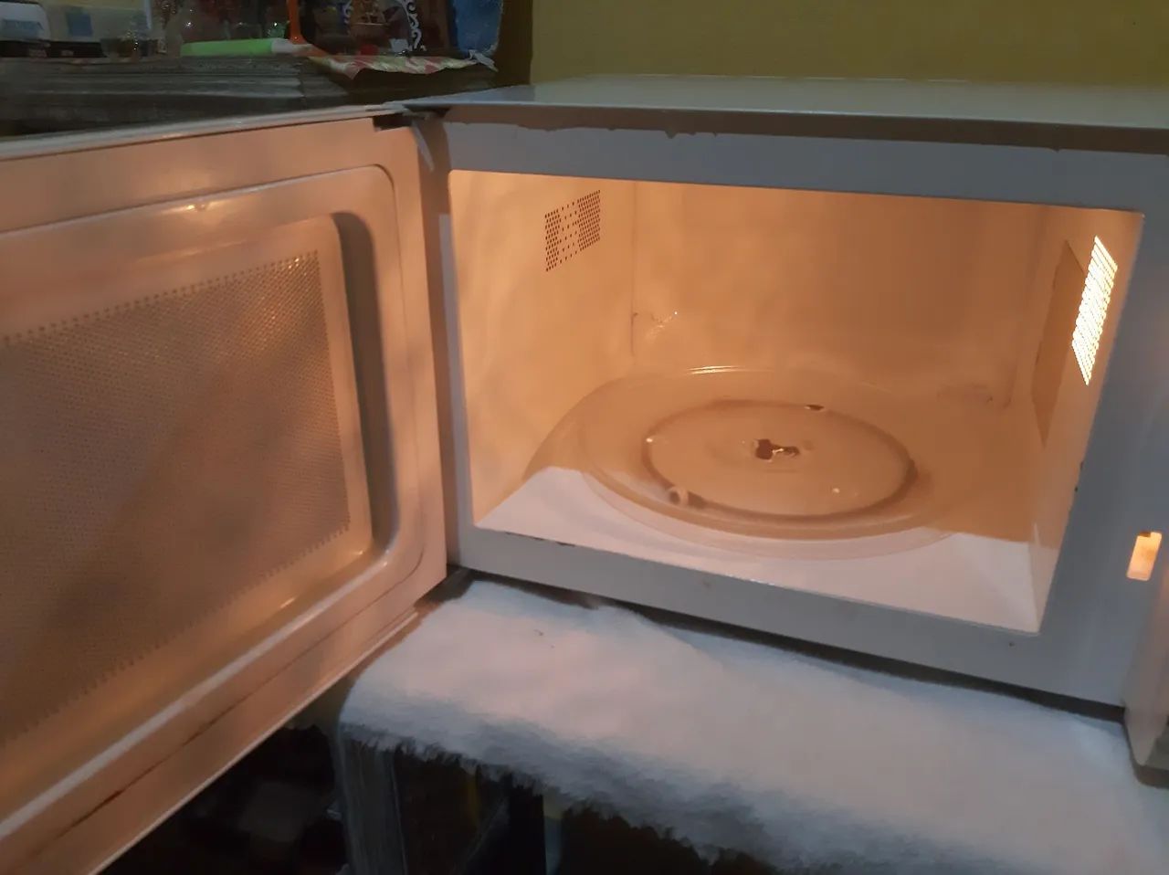 Micro-ondas Electrolux Mod. Mef41 - 31 Litros 220V - Foto 5