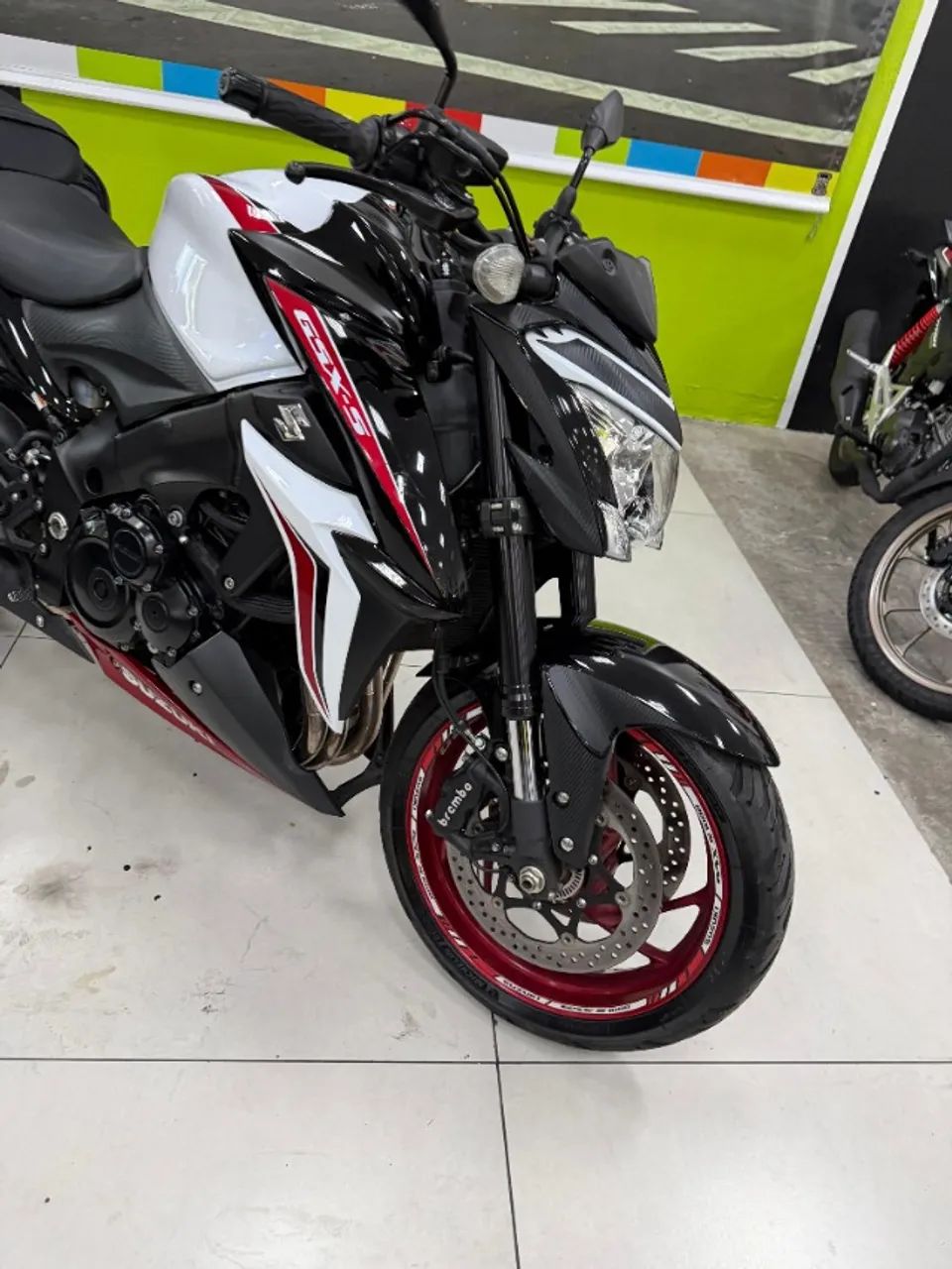 Suzuki 1000 2019 - 1493701599 | OLX