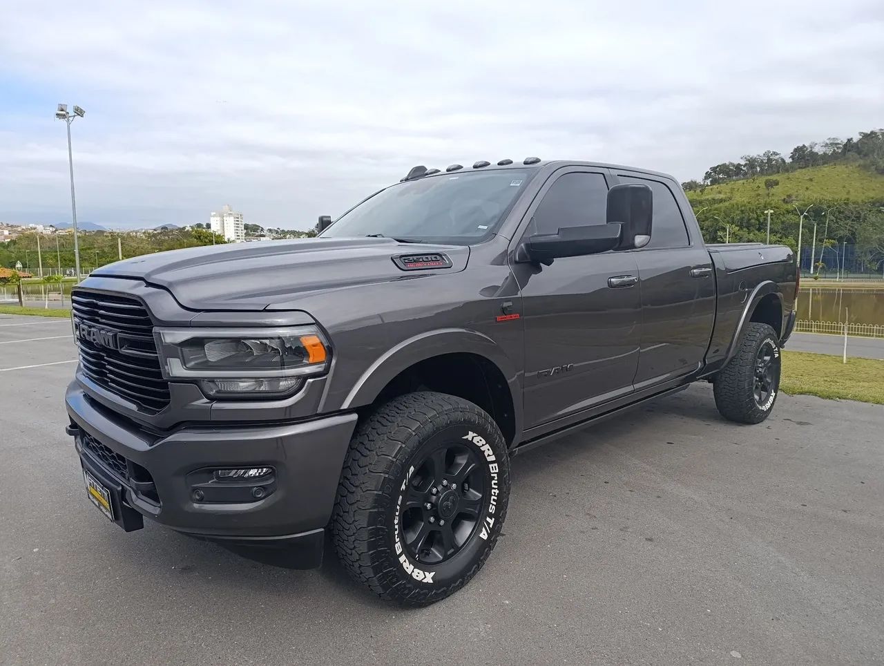 Ram 2500 2500 LARAM. 6.7 NIGHT ED. TB CD 4x4 Die. 2022