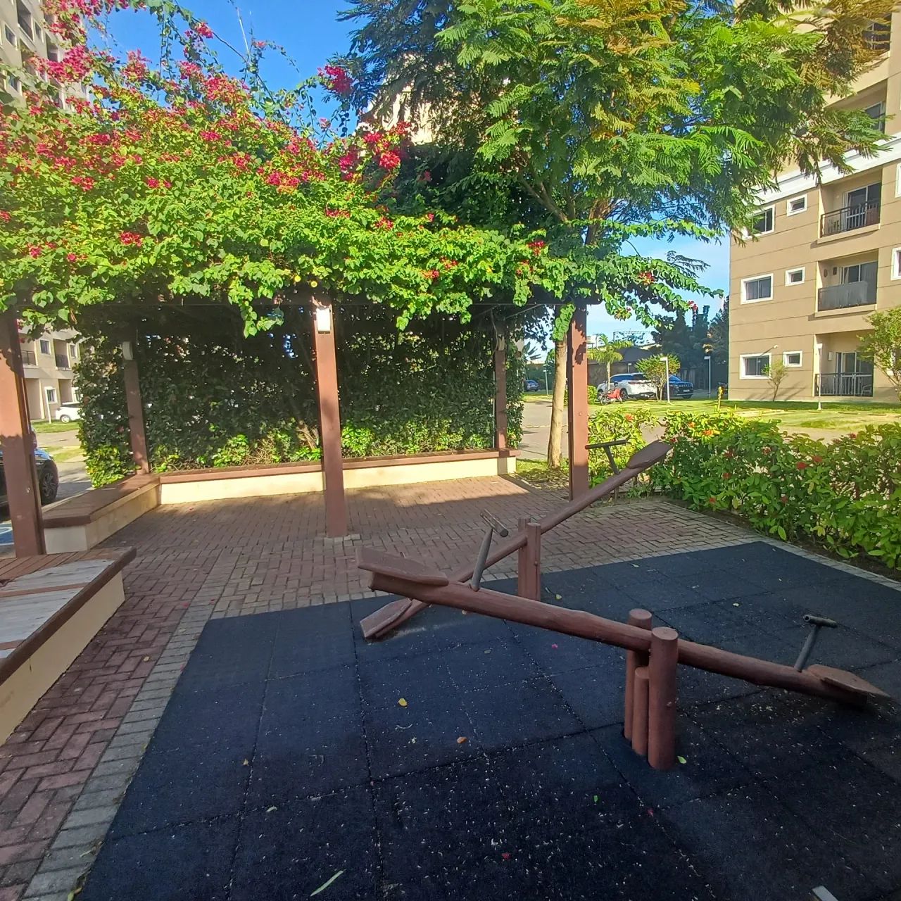 Apto Lagoa Jóquei Ville com 2 quartos e 1 banheiro - Foto 2