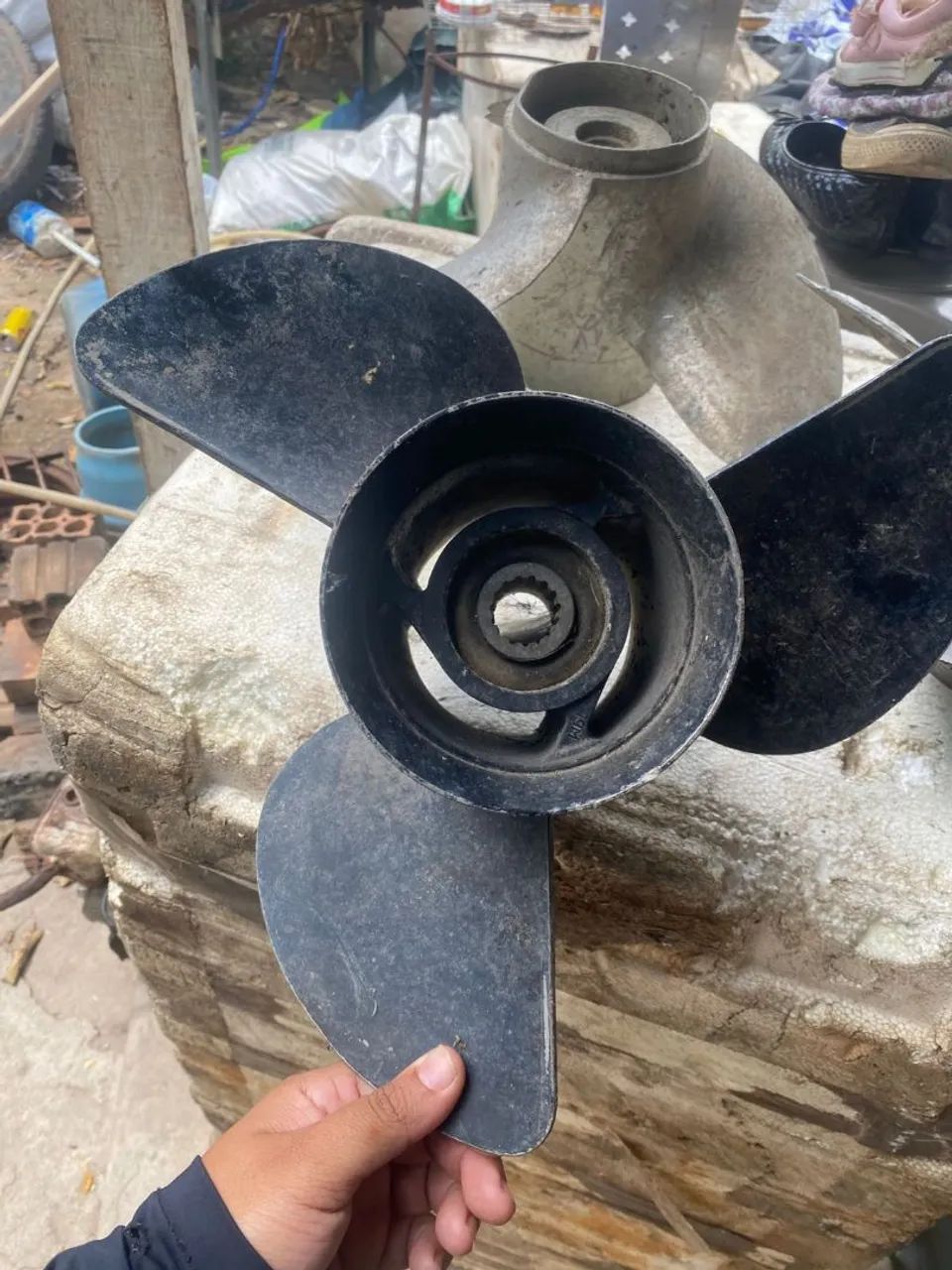 Vende-se hélice de motor  - Foto 3