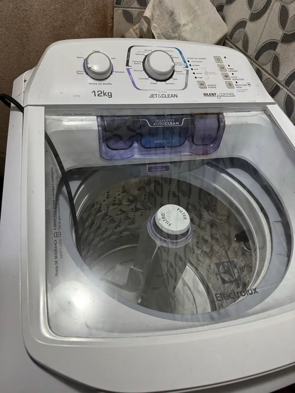 Máquina de lavar 12 kg usada  - Foto 2