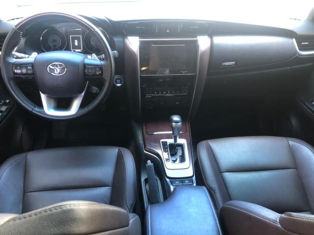 Hilux sw4 srx 2018 4x4 7 lugares 229.000 avista - Foto 9