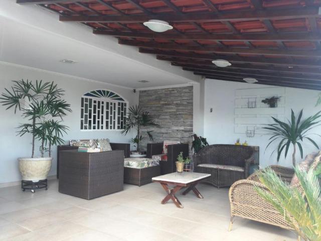 Muito Espaço Com Piscina