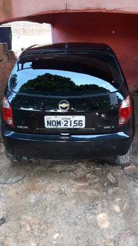 Vendo ou troco por carro já financiado pra mim assumir - Foto 2