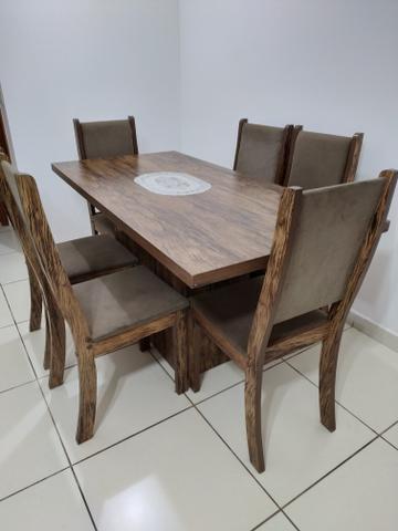 Mesa 6 cadeiras