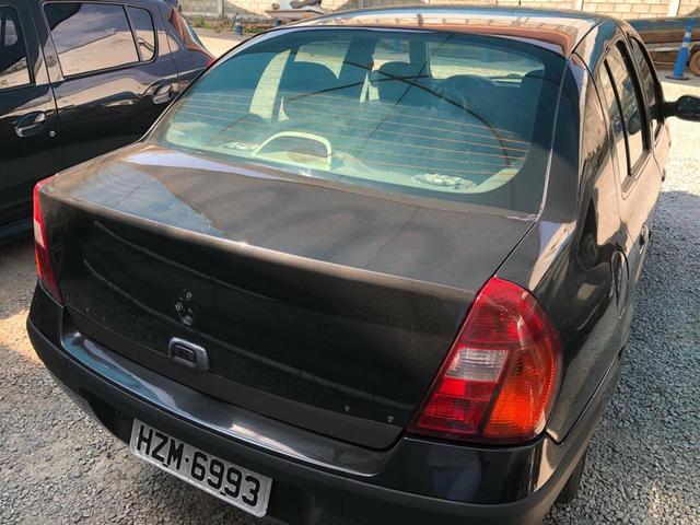 Clio sedan privilege 1.6 16v - Foto 4