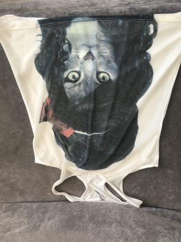 Blusa com estampa de gatinha tamanho P - Foto 2