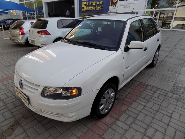 VOLKSWAGEN GOL 1.0 MI 8V FLEX 4P 2013 - Foto 4