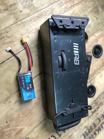 Caixa de partida RB + bateria lipo 14.8v seminova - Foto 4