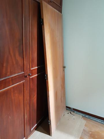 Porta 2,10m x 0,81m completa com marco