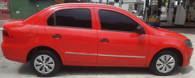 Vendo Voyage 1.0 G6 2014 2015 Completo ( QUITADO) - Foto 5