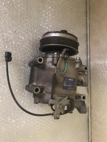 Compressor ar condicionado Toyota Corolla