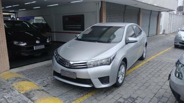 Corolla GLI Ano 2016/2017 Cor Prata R$64.900,00