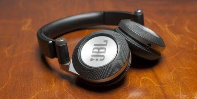 Fone De Ouvido JBL EB40 Bluetooth Celular Android iOS Música