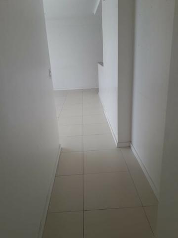 Apartamento no Benfica semi novo 92m2 andar alto nascente - Foto 4