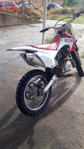 Crf 230 - Foto 2
