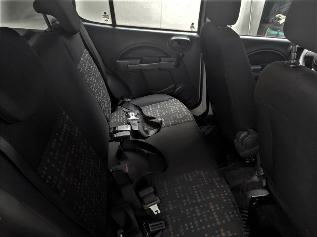 FIAT UNO VIVACE CELEB. 1.0 EVO F.FLEX 8V 5P 2014 
