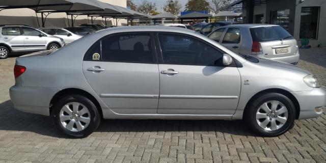 TOYOTA COROLLA XEI 1.8VVT - Foto 3