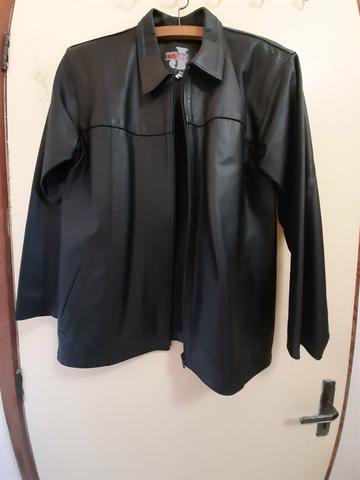 Blazer em couro legítimo