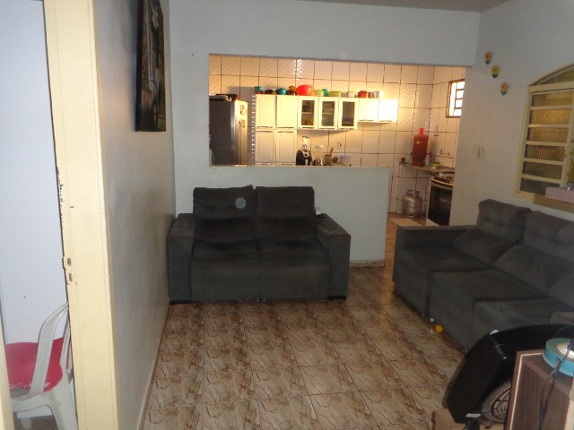 QR 512 Ótima Casa 3 Quartos E s c r i t u r a d a - Foto 5