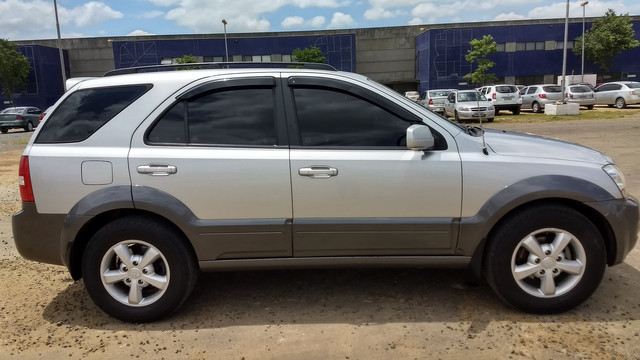 Sorento EX 2.5 4x4 Diesel<br>Automática - Foto 2
