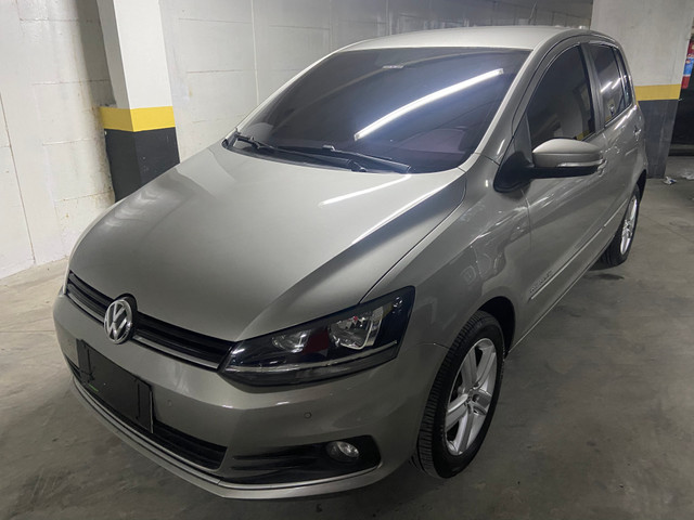 Volkswagen fox 2015 confortline 1.0 flex manual muito novo sem detalhes - Foto 3