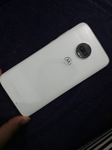 Motorola G7 plus 64gb com pequeno detalhe - Foto 3