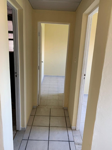 Apt na rua principal de Brotas - D.João VI - totalmente sem sol, super ventilado - Foto 6