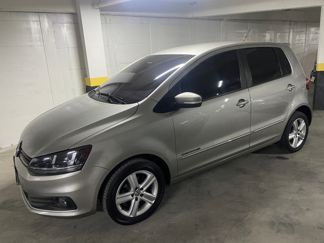 Volkswagen fox 2015 confortline 1.0 flex manual muito novo sem detalhes - Foto 4