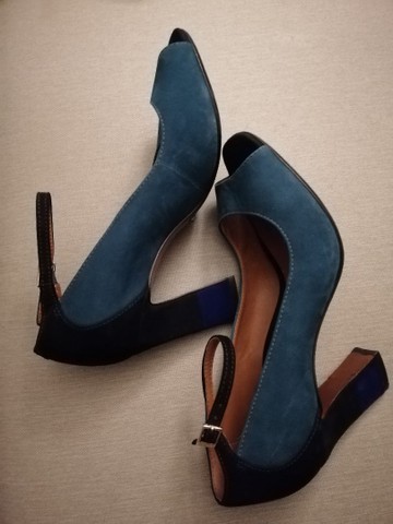 Sapatos Schultz salto alto, camurça tons de azul  - Foto 2