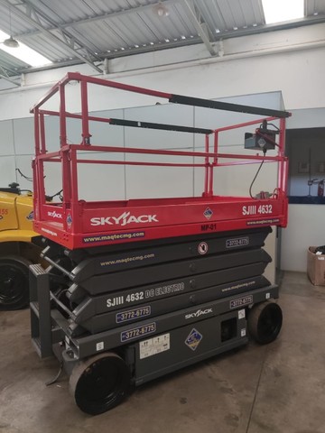 Locação de plataforma Sky Jack SJ4732 elevação 12m - Foto 4