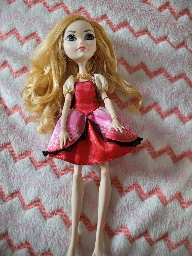 boneca ever after high Apple white Wave 1