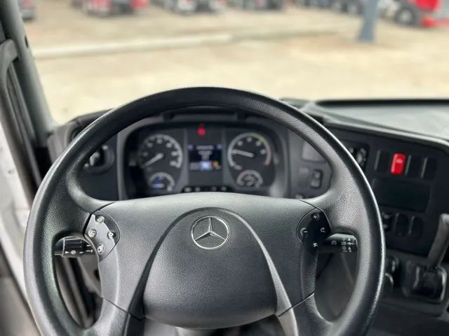 Mercedes-Benz Axor 2041 LS 4x2