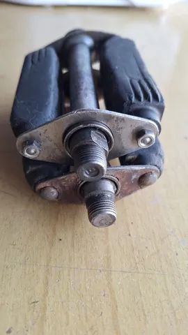 Par de pedais anos 50 e 60 rosca grossa 120,00 Pix - 0910 - Foto 3