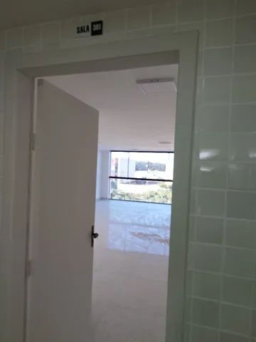 Aluguel Paranoá Sala comercial.