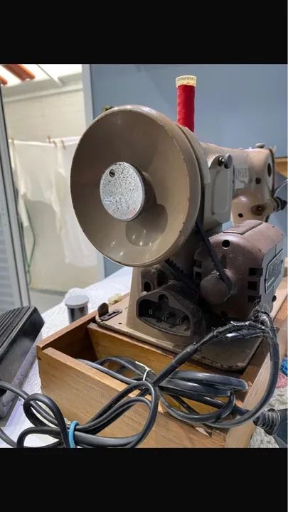 Máquina de Costura Industrial Usada - Foto 4