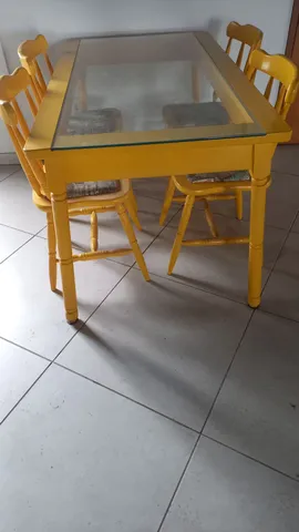 Mesa da década 80 madeira maciça